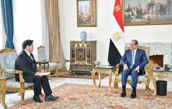 الرئيس المصري يؤكد موقف مصر بشأن إقامة الدولة الفلسطينية المستقلة وفق المرجعيات الدولية