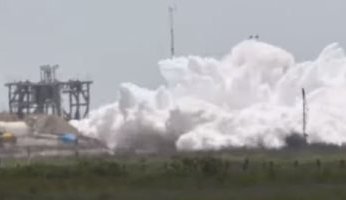 إدارة الطيران الفيدرالية تغلق التحقيق فى حادث إطلاق مركبة SpaceX.. إعرف التفاصيل