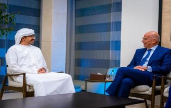 الإمارات.. الشيخ عبد الله بن زايد يبحث مع وزير الدفاع اليوناني تعزيز الشراكة الاستراتيجية