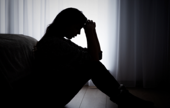 هل الاكتئاب هو السبب المباشر لمرض السكري من النوع 2؟.. دراسة تجيب