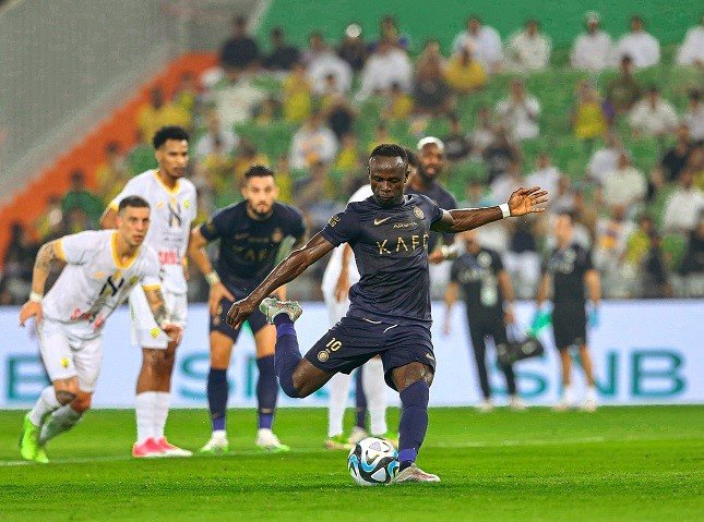 النصر السعودي يتخطى أحد بخماسية ويحجز مقعدًا في دور الـ16 لكأس الملك النصر السعودي يتخطى أحد بخماسية ويحجز مقعدًا في دور الـ16 لكأس الملك