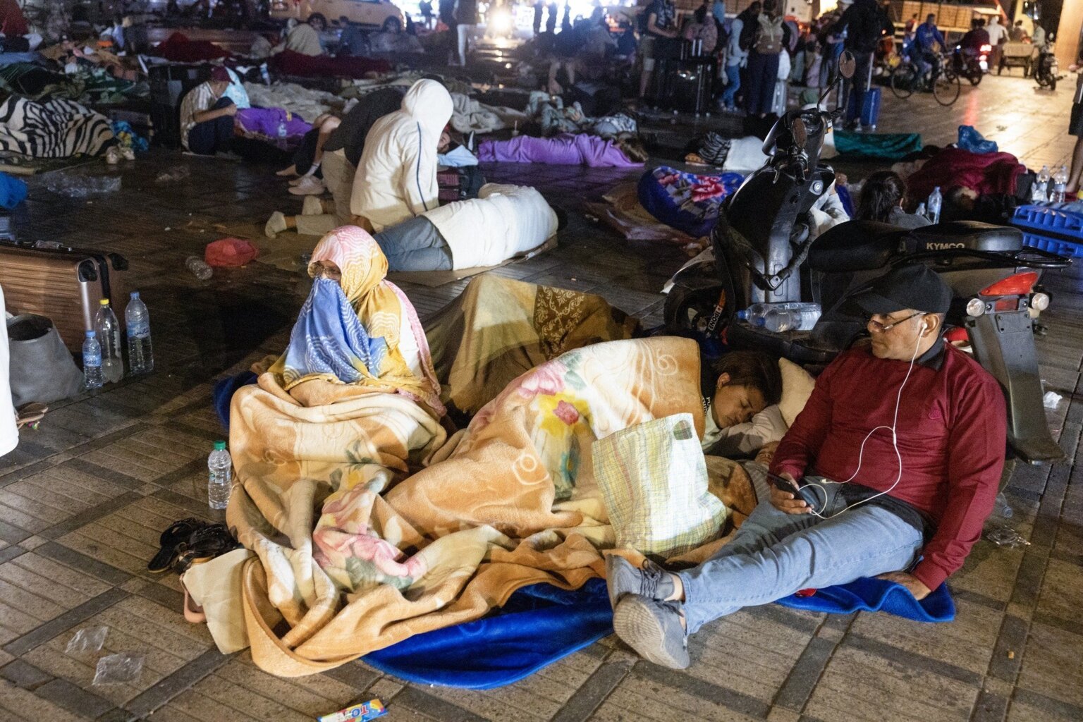 بالفيديو.. شاهد آثار الدمار الذي خلفه زلزال المغرب بالفيديو.. شاهد آثار الدمار الذي خلفه زلزال المغرب
