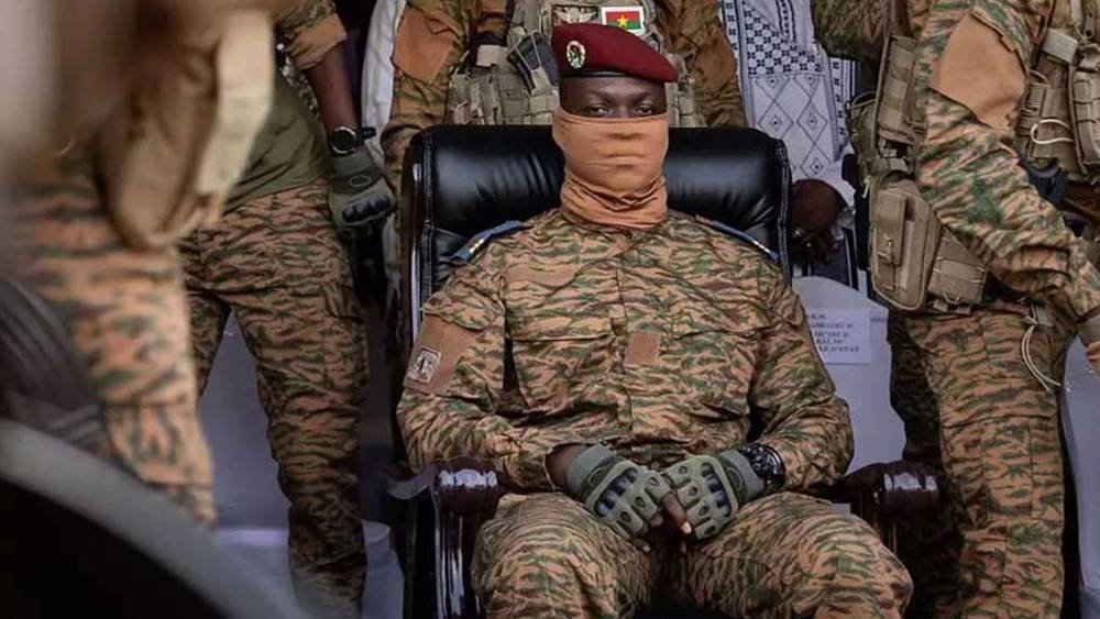 رئيس بوركينا فاسو: نحن لسنا أعداء للشعب الفرنسي رئيس بوركينا فاسو: نحن لسنا أعداء للشعب الفرنسي