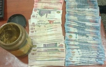 إحباط محاولة تهريب كمية من النقد المصري والأجنبي بمطار برج العرب الدولي