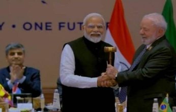 رئيس وزراء الهند يسلم مطرقة رئاسة مجموعة العشرين إلى البرازيل