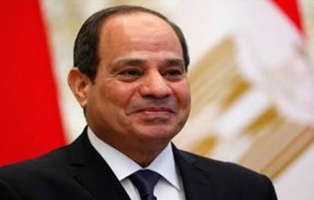 الرئيس المصري يتفقد القاعة المخصصة للمعروضات التاريخية والثقافية للدول المشاركة بقمة العشرين