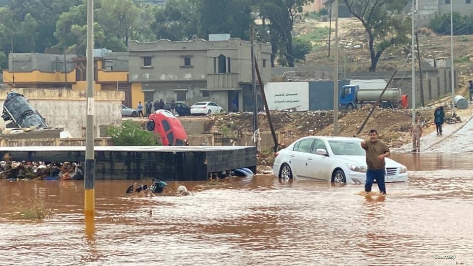 العاصفة دانيال.. .ارتفاع عدد ضحايا الإعصار فى درنة لـ4500 و10 آلاف شخص مفقودين العاصفة دانيال.. .ارتفاع عدد ضحايا الإعصار فى درنة لـ4500 و10 آلاف شخص مفقودين