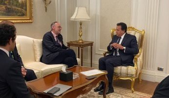 وزير الصحة المصري يستقبل مدير معهد الالتهابات البكتيرية فى ألمانيا