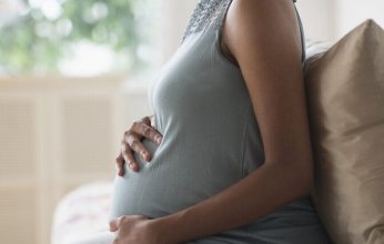 هل هناك علاقة بين إفراط الحوامل في المحليات الصناعية ومرض التوحد لدى أبنائهن؟.. دراسة تجيب