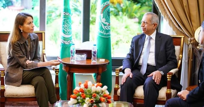 الأكاديمية واليونسكو رؤية مشتركة لتعزيز التعاون ودعم البحث العلمي والتعلم المستدام الأكاديمية واليونسكو رؤية مشتركة لتعزيز التعاون ودعم البحث العلمي والتعلم المستدام