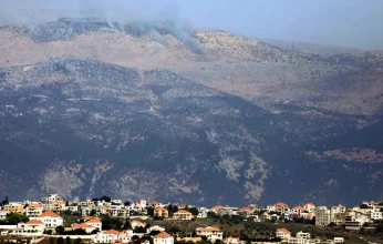 مصادر أمنية لرويترز: إطلاق وابل من الصواريخ من جنوب لبنان صوب إسرائيل