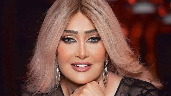 غادة عبد الرازق تفجر مفاجأة بشأن حاجتها الدائمة لطبيب نفسى غادة عبد الرازق تفجر مفاجأة بشأن حاجتها الدائمة لطبيب نفسى