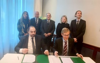وزير التجارة والصناعة يلتقي وزيرة الدولة بوزارة الاقتصاد الاتحادية الألمانية لبحث سبل تعزيز العلاقات الاقتصادية بين البلدين