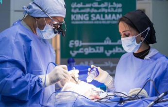 سلمان للإغاثة يواصل تقديم خدماته الطبية والاغاثية بعدد من المحافظات اليمنية