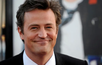 غرقاً فى منزله.. وفاة الممثل الأمريكى ماثيو بيرى نجم مسلسل Friends