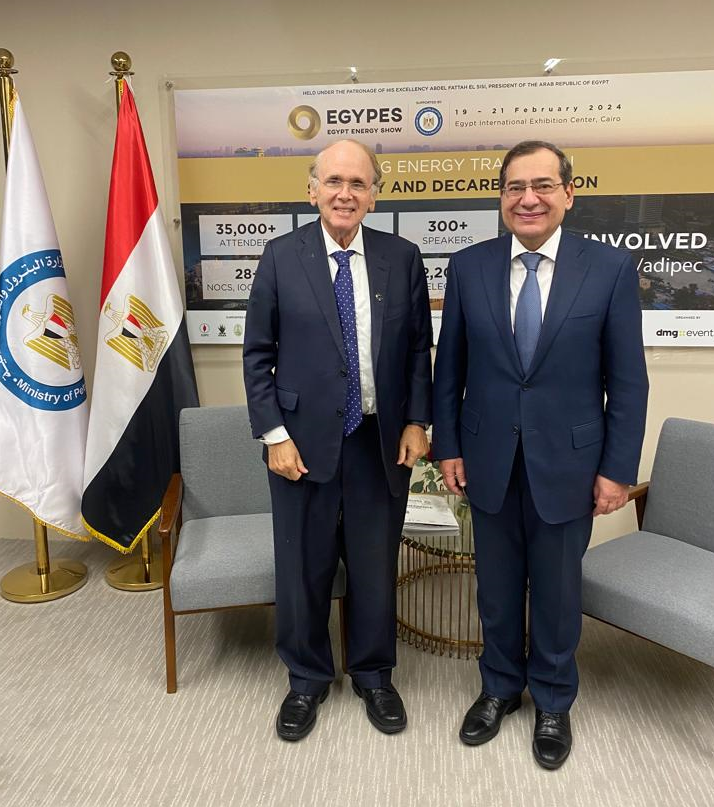 رئيس ستاندرد آند بورز جلوبال: دعونا مصر للمشاركة فى مؤتمر CERAWEEK مارس المقبل رئيس ستاندرد آند بورز جلوبال: دعونا مصر للمشاركة فى مؤتمر CERAWEEK مارس المقبل