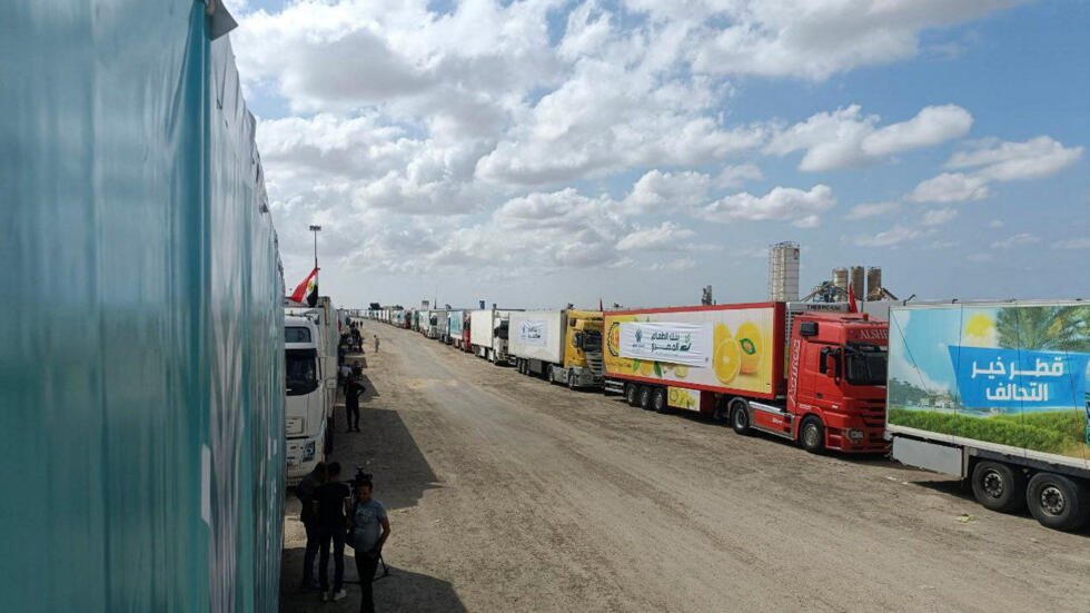 تجهيز 40 شاحنة مساعدات لإدخالها إلى غزة عبر منفذ رفح غدًا تجهيز 40 شاحنة مساعدات لإدخالها إلى غزة عبر منفذ رفح غدًا