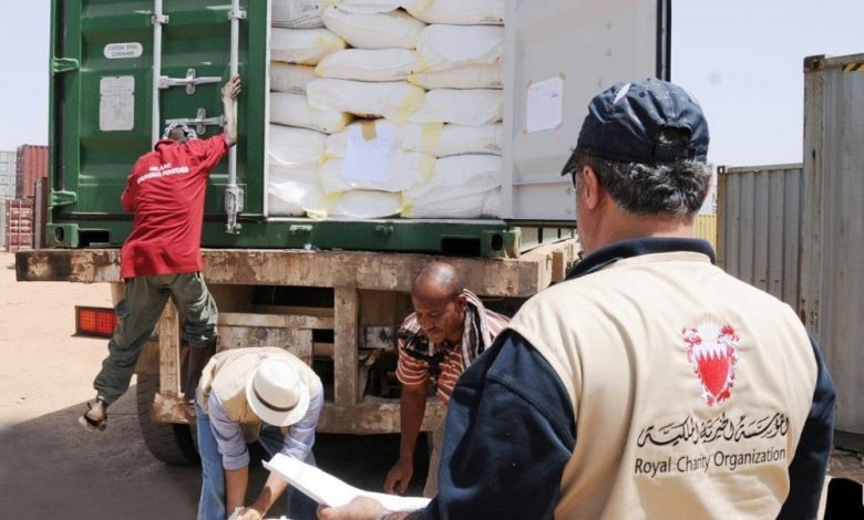 The first shipment of Bahraini relief aid to Gaza arrives at Al-Arish Airport