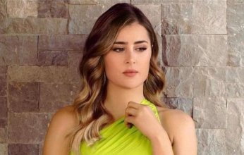 عائشة بن أحمد تشارك جمهورها بإطلالة رقيقة على انستجرام