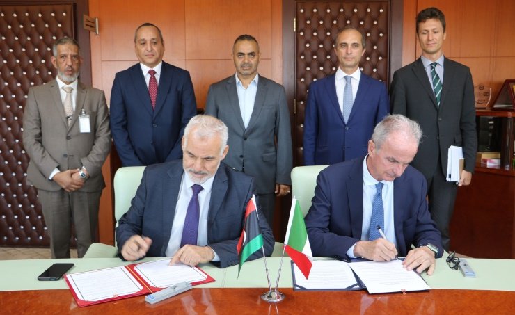 ليبيا وإيطاليا توقعان مذكرة تفاهم في مجال الطيران المدني ليبيا وإيطاليا توقعان مذكرة تفاهم في مجال الطيران المدني
