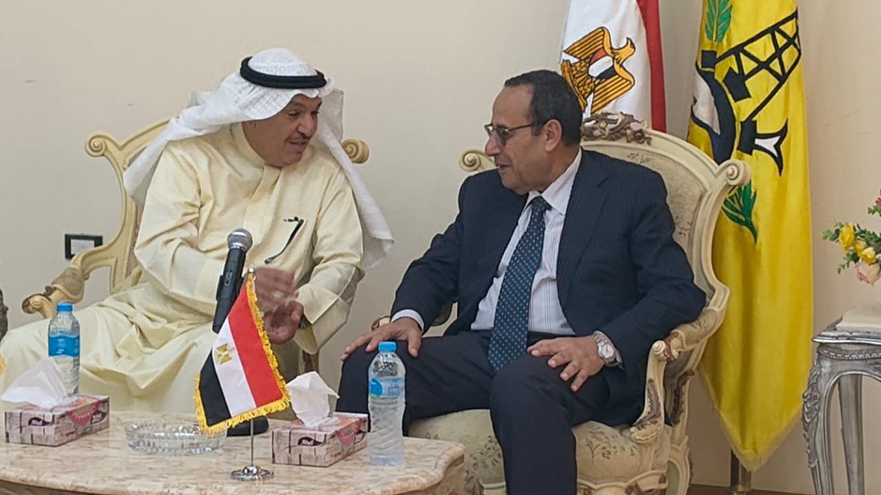 محافظ شمال سيناء يلتقي سفير الكويت بالقاهرة محافظ شمال سيناء يلتقي سفير الكويت بالقاهرة
