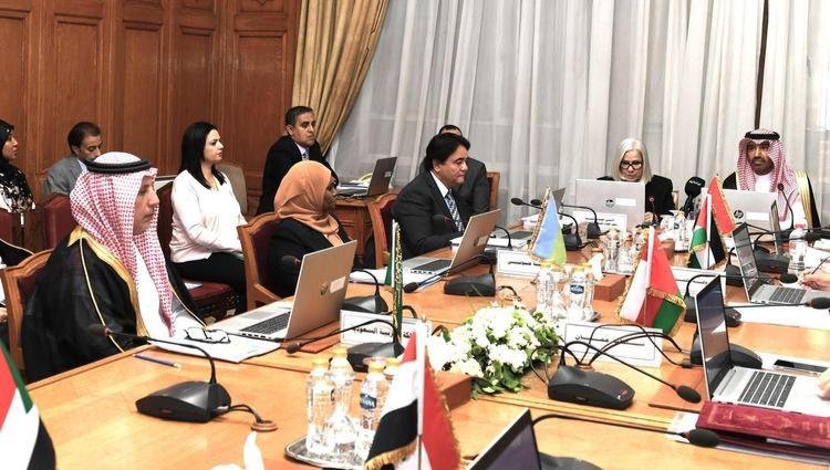 الراجحي يترأس اجتماع المكتب التنفيذي لمجلس وزراء الشؤون الاجتماعية العرب الراجحي يترأس اجتماع المكتب التنفيذي لمجلس وزراء الشؤون الاجتماعية العرب