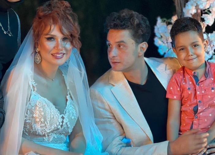لأول مرة.. نوال تشارك في السينما بفيلم "عادل مش عادل" بطولة الفيشاوى لأول مرة.. نوال تشارك في السينما بفيلم "عادل مش عادل" بطولة الفيشاوى