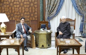 مصر.. «الطيب» يؤكد استعداد الأزهر لإنشاء مركز لتعليم اللغة العربية لخدمة مسلمي نيوزيلندا