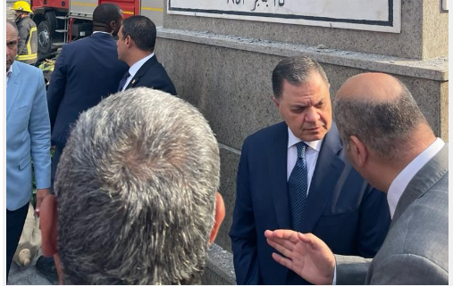 وزير الداخلية المصري يتفقد موقع حادث حريق مديرية أمن الإسماعيلية وزير الداخلية المصري يتفقد موقع حادث حريق مديرية أمن الإسماعيلية