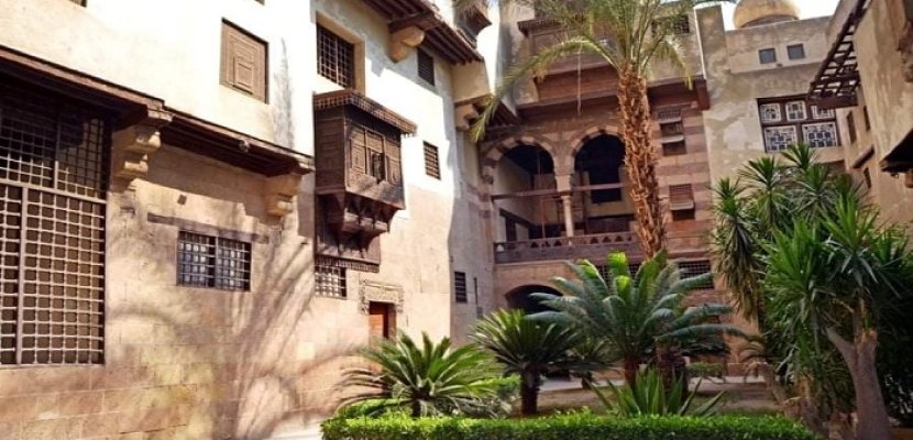 رحلة إلى جذور الفن: حفل غنائي بأجواء تراثية في إبداع بيت السحيمي غدا رحلة إلى جذور الفن: حفل غنائي بأجواء تراثية في إبداع بيت السحيمي غدا