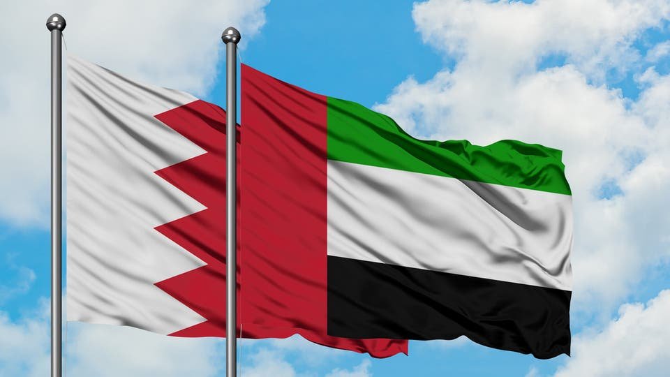 الإمارات والبحرين توقعان 5 مذكرات تفاهم لتعزيز التعاون الإمارات والبحرين توقعان 5 مذكرات تفاهم لتعزيز التعاون