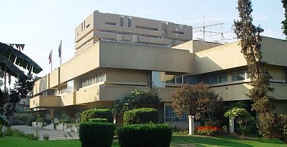 سفير التشيك بالقاهرة يُثني على دور مصر الرائد في تحقيق الاستقرار والسلام بالمنطقة سفير التشيك بالقاهرة يُثني على دور مصر الرائد في تحقيق الاستقرار والسلام بالمنطقة