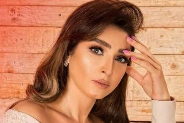 روجينا تتألق في مهرجان الباطنة: تكريم فني يبرز مسيرتها الاستثنائية روجينا تتألق في مهرجان الباطنة: تكريم فني يبرز مسيرتها الاستثنائية