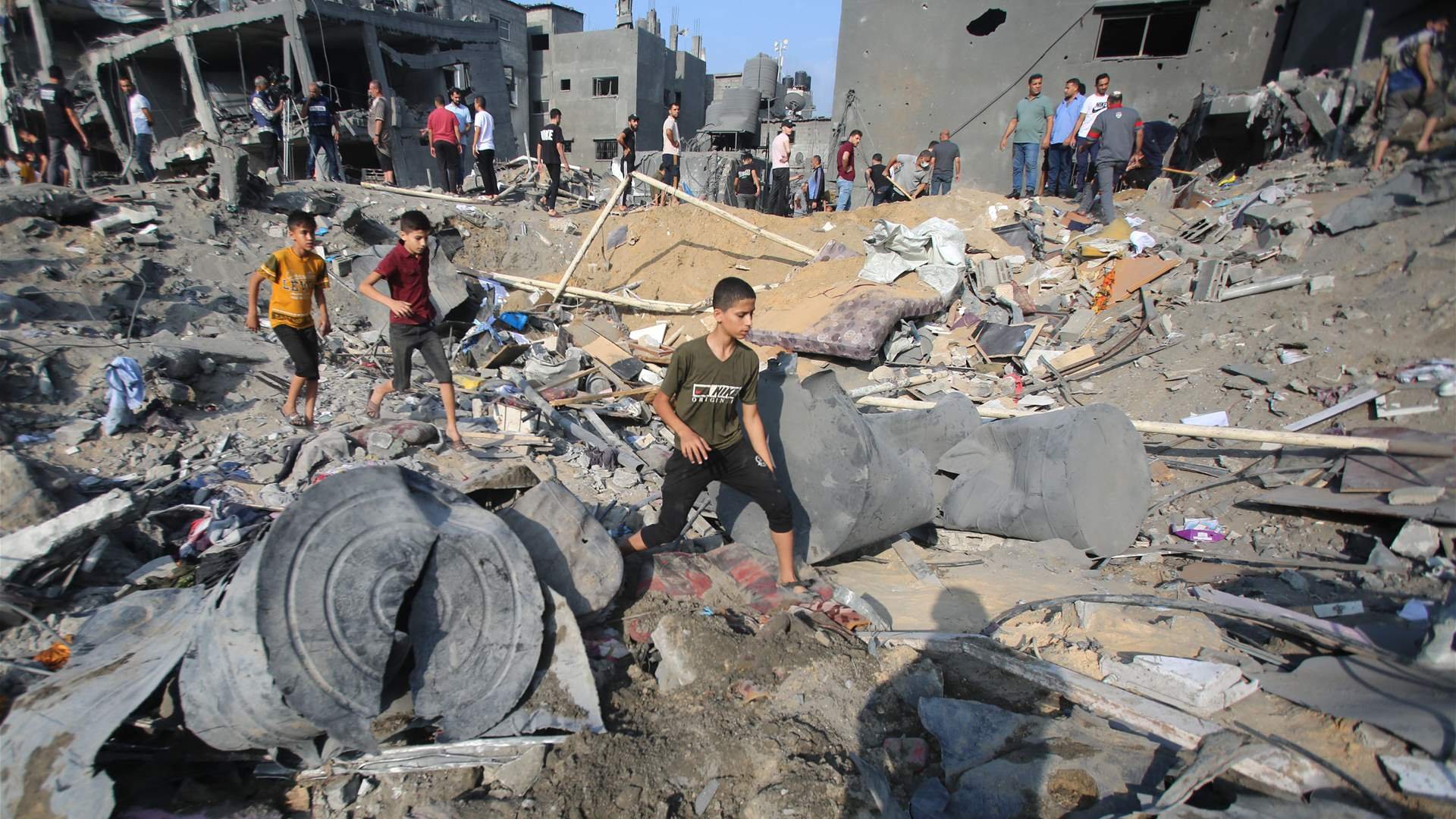 الخارجية الفرنسية تستنكر القصف الإسرائيلي وتعبر عن تضامنها مع الفلسطينيين الخارجية الفرنسية تستنكر القصف الإسرائيلي وتعبر عن تضامنها مع الفلسطينيين