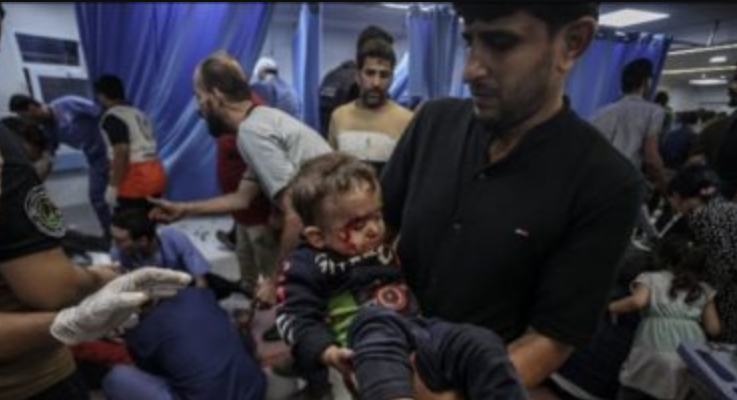 استشهاد 12 فلسطينيًا وإصابة طواقم طبية في هجوم إسرائيلي على مستشفى الإندونيسي استشهاد 12 فلسطينيًا وإصابة طواقم طبية في هجوم إسرائيلي على مستشفى الإندونيسي