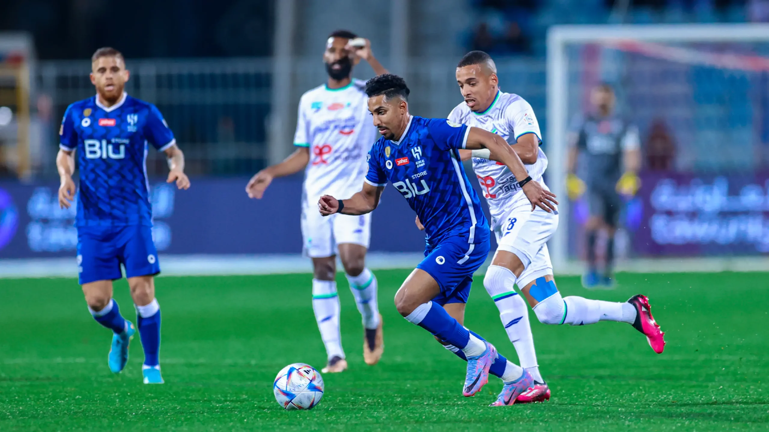 بث مباشر.. مشاهدة مباراة التعاون والهلال في الدوري السعودي بث مباشر.. مشاهدة مباراة التعاون والهلال في الدوري السعودي