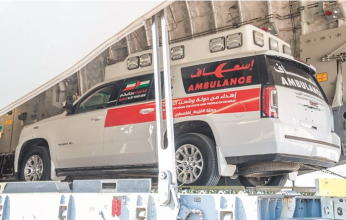 الكويت تجيب نداء غزة: 3 سيارات إسعاف و30 طنًا لتخفيف معاناة الأشقاء