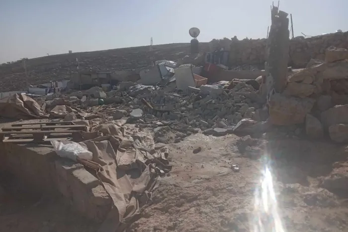 عملية هدم مروعة في "القانوب": المستوطنون يفرضون واقع جديد عملية هدم مروعة في "القانوب": المستوطنون يفرضون واقع جديد