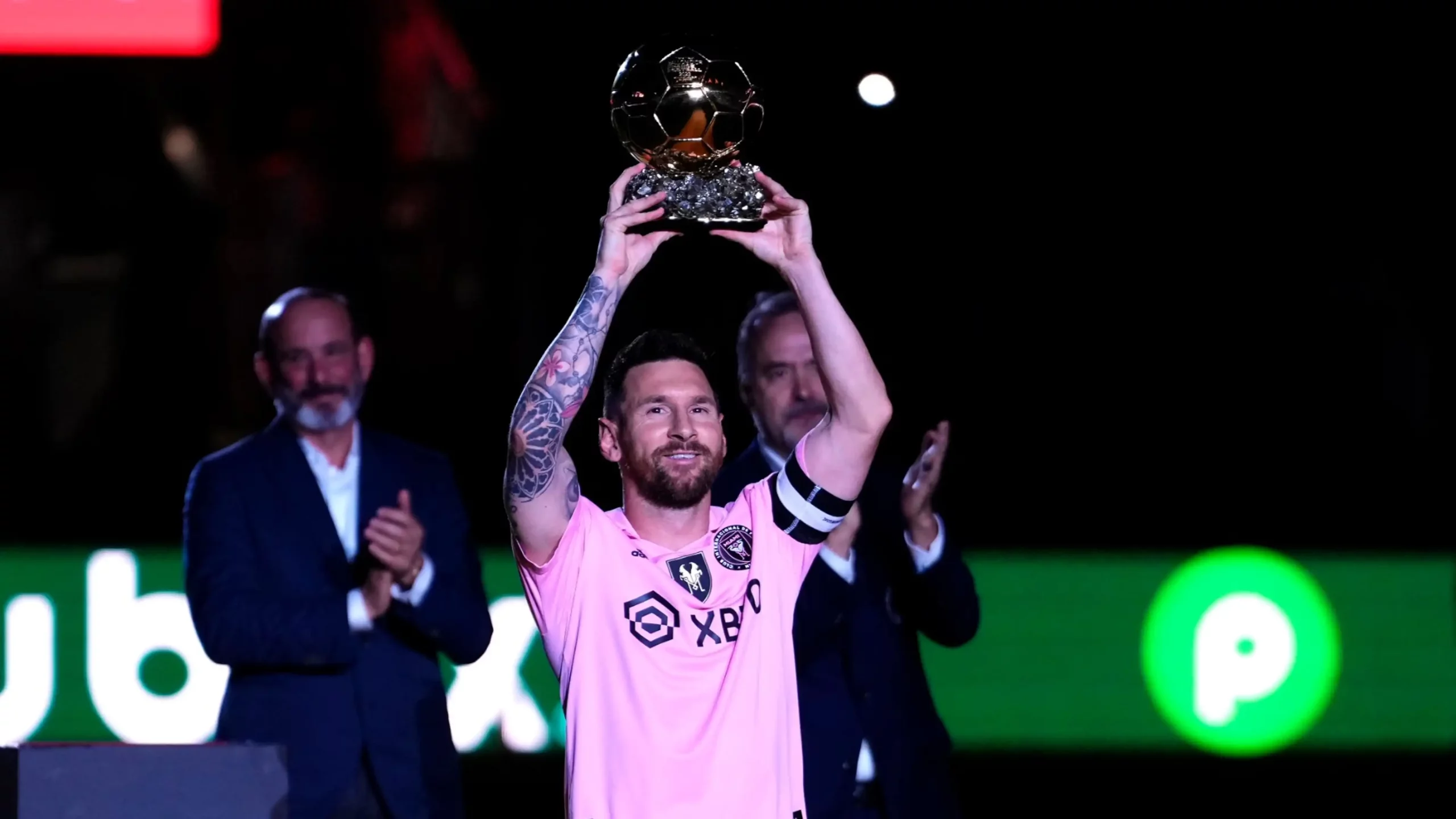 ميسي يحصد جائزة أفضل لاعب في إنتر ميامي بعد مساهمته في تحقيق إنجاز تاريخي ميسي يحصد جائزة أفضل لاعب في إنتر ميامي بعد مساهمته في تحقيق إنجاز تاريخي