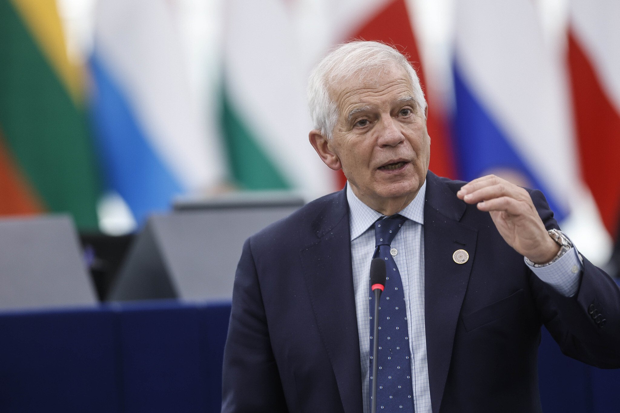 بوريل: مصر لعبت دورًا جوهريًا في تحقيق الهدنة في غزة بوريل: مصر لعبت دورًا جوهريًا في تحقيق الهدنة في غزة