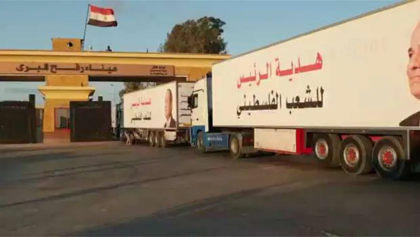 خطة أمريكية لفتح معبر رفح في كلا الاتجاهين: هل تُنهي هذه الخطوة حالة الحصار في غزة؟ خطة أمريكية لفتح معبر رفح في كلا الاتجاهين: هل تُنهي هذه الخطوة حالة الحصار في غزة؟