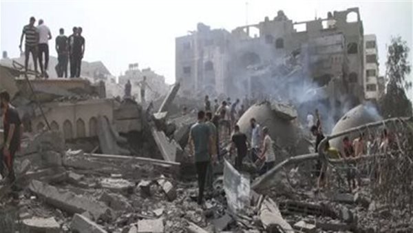 الشيخ عبد الله بن زايد يبحث مع ممثل التحرير الفلسطينية سبل وقف العدوان الإسرائيلي الشيخ عبد الله بن زايد يبحث مع ممثل التحرير الفلسطينية سبل وقف العدوان الإسرائيلي