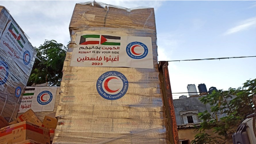 الهلال الأحمر الكويتي يواصل الجسر الجوي: مساعدات حيوية تصل للمتضررين في غزة الهلال الأحمر الكويتي يواصل الجسر الجوي: مساعدات حيوية تصل للمتضررين في غزة