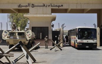 مصر تنفي إغلاق معبر رفح وتحمّل إسرائيل مسؤولية تأخير المساعدات لغزة