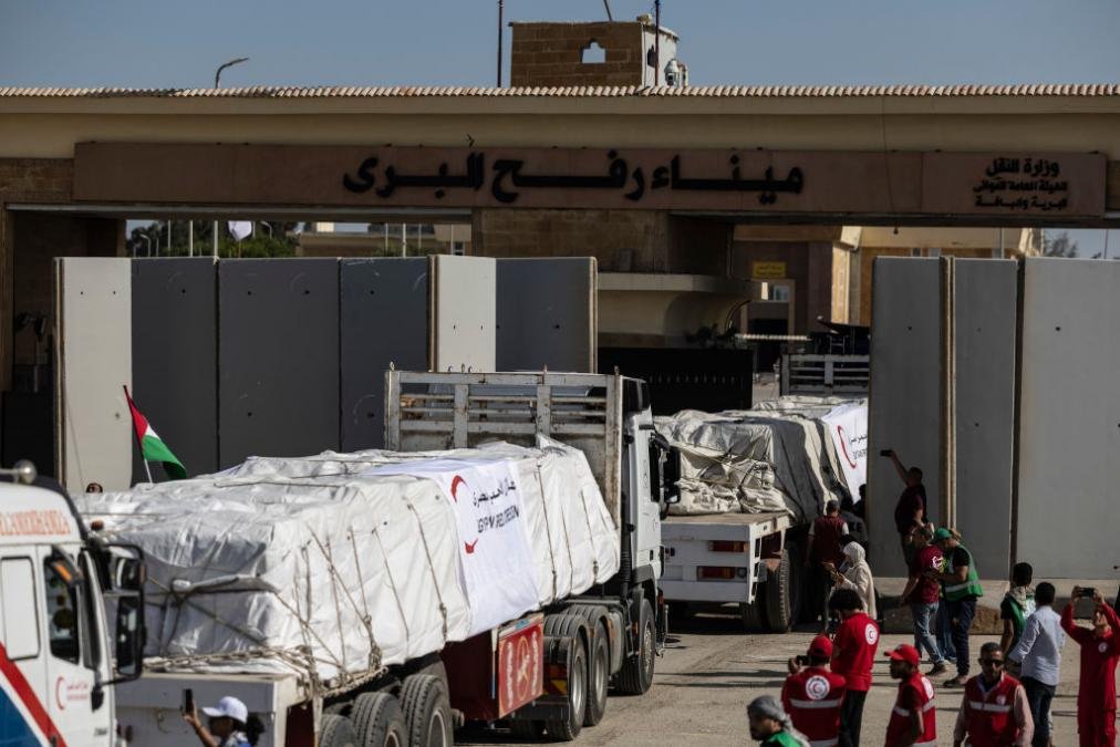 موجة جديدة من المساعدات الموجهة لقطاع غزة موجة جديدة من المساعدات الموجهة لقطاع غزة