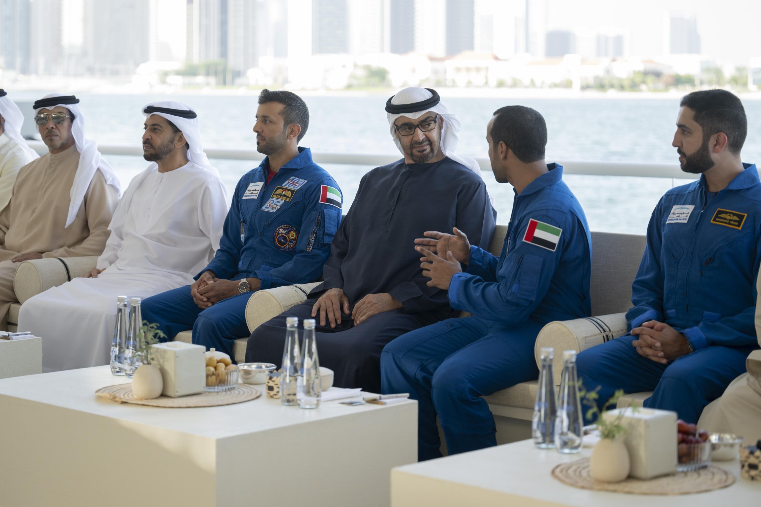 محمد بن زايد: الإمارات تحقق الطموح في مجال الفضاء محمد بن زايد: الإمارات تحقق الطموح في مجال الفضاء