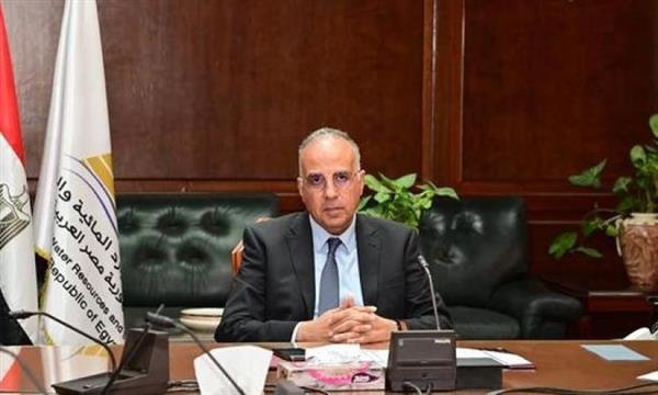 وزير الموارد المائية: مشروعات لتحسين واجهة نهر النيل ومكافحة التعديات وزير الموارد المائية: مشروعات لتحسين واجهة نهر النيل ومكافحة التعديات