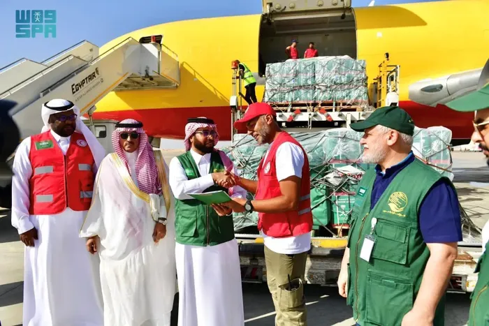 مركز الملك سلمان يكشف عن خطوات إغاثية متعددة لتقديم الدعم لقطاع غزة مركز الملك سلمان يكشف عن خطوات إغاثية متعددة لتقديم الدعم لقطاع غزة