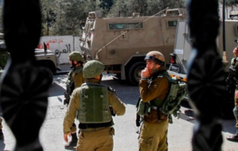 حملة اعتقالات وحشية: الاحتلال يعتقل 59 فلسطينيًا وسط تزايد التقارير عن تنكيل