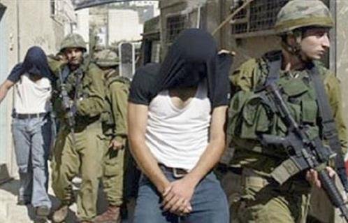موجة اعتقالات إسرائيلية تضرب الضفة: 60 فلسطينياً ينضموا لقوائم الاعتقال موجة اعتقالات إسرائيلية تضرب الضفة: 60 فلسطينياً ينضموا لقوائم الاعتقال